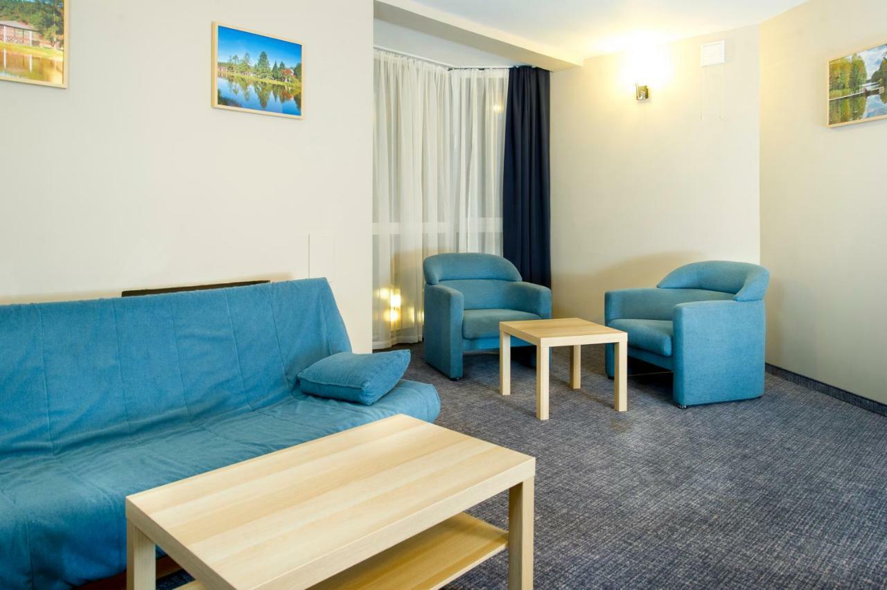 Hotel Wawrzkowizna Rząsawa Esterno foto