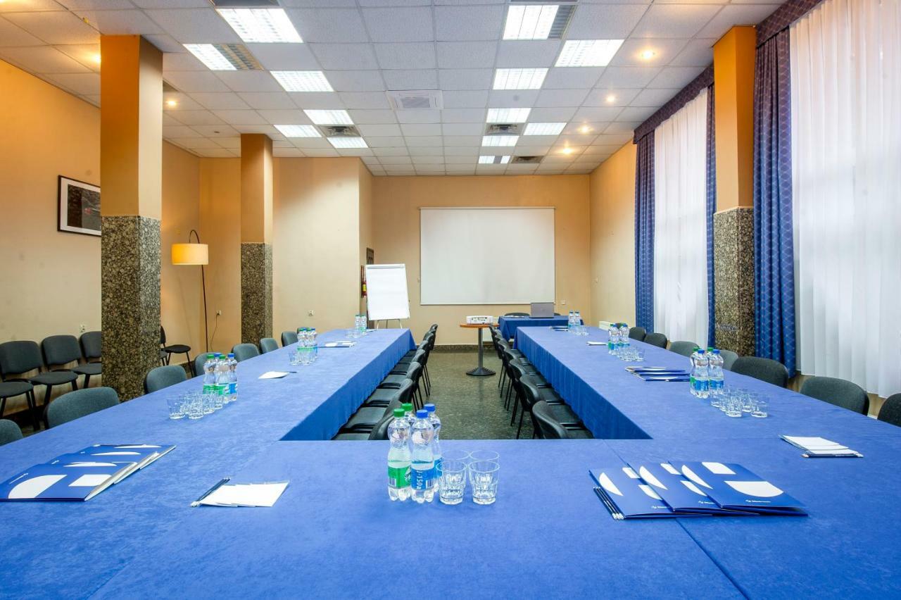Hotel Wawrzkowizna Rząsawa Esterno foto